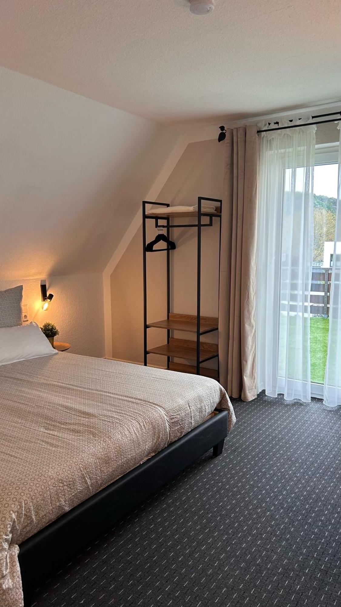 Haus Uebernachtenswert Cochem Mosel المظهر الخارجي الصورة