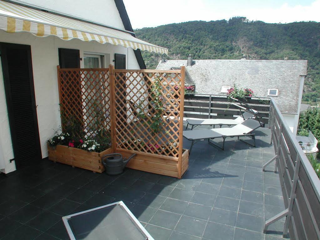 Haus Uebernachtenswert Cochem Mosel المظهر الخارجي الصورة
